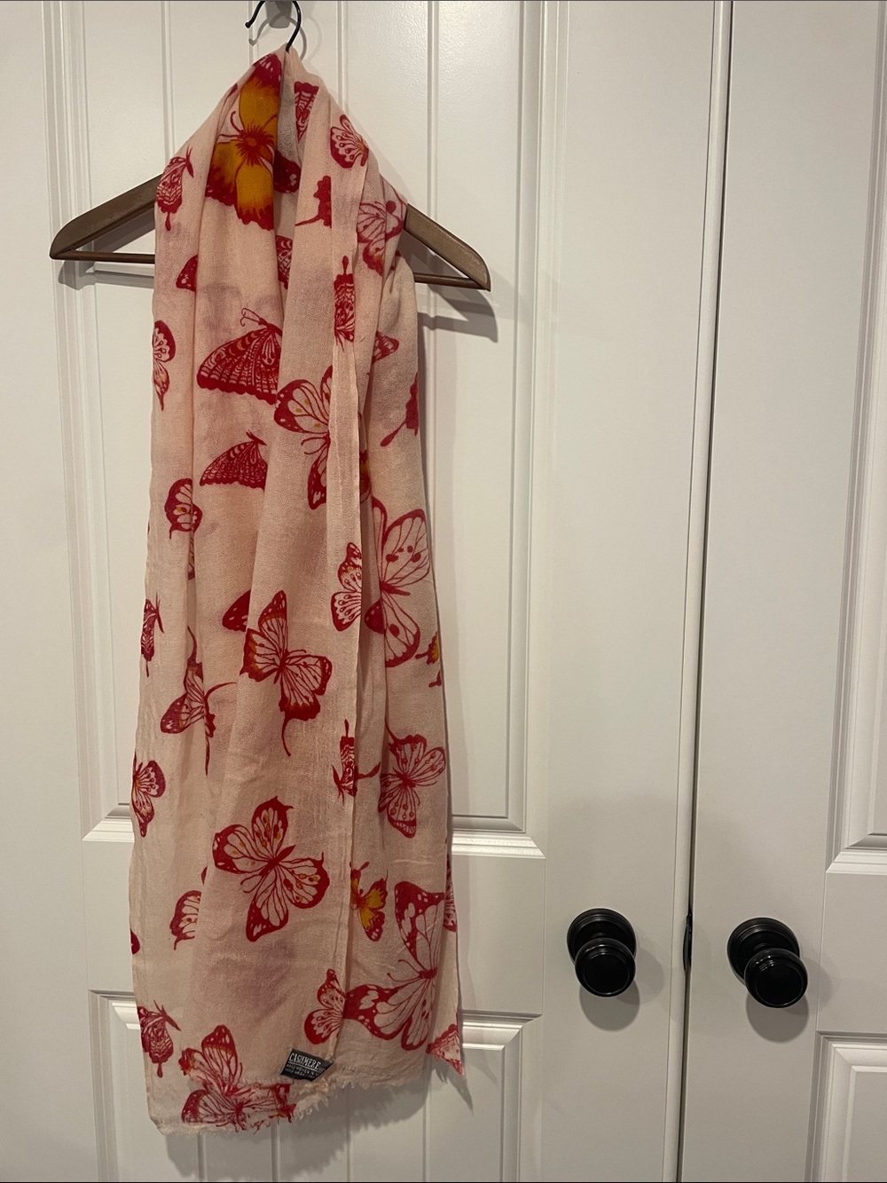 Butterfly Print cashmere shawl - Picture 3 of 9